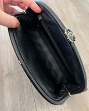 Load image into Gallery viewer, CHANEL TIMELESS KISSLOCK CLUTCH EVENING BAG