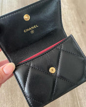 Load image into Gallery viewer, CHANEL 19 MONALISA XL CARD HOLDER