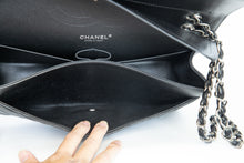Load image into Gallery viewer, CHANEL CLASSIC DOUBLE FLAP