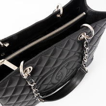 Load image into Gallery viewer, CHANEL GRAND SHOPPING TOTE