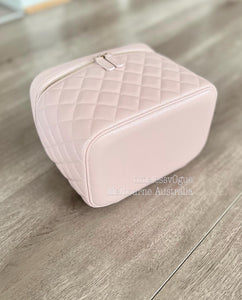 CHANEL MAKE UP COSMETIC VANITY CASE